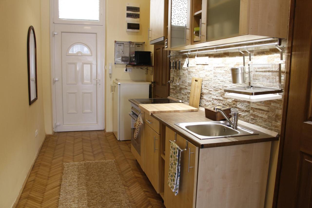 Mester4 Apartman Near To The Danube บูดาเปสต์ ภายนอก รูปภาพ